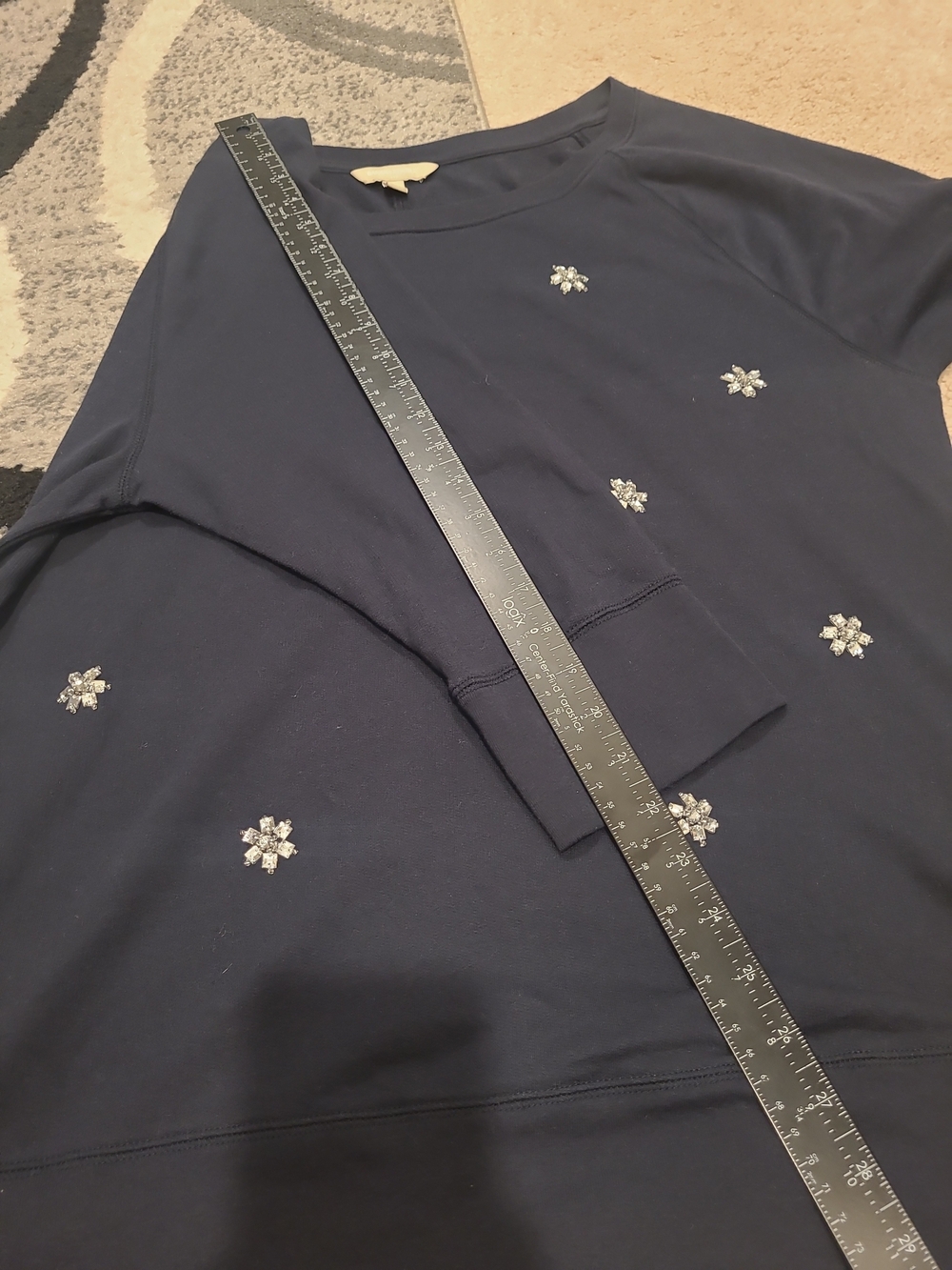 Banana Republic Navy Blue rhinestone Embellished 3/4 Sleeve Sweater Sz XL - Picture 12 of 12